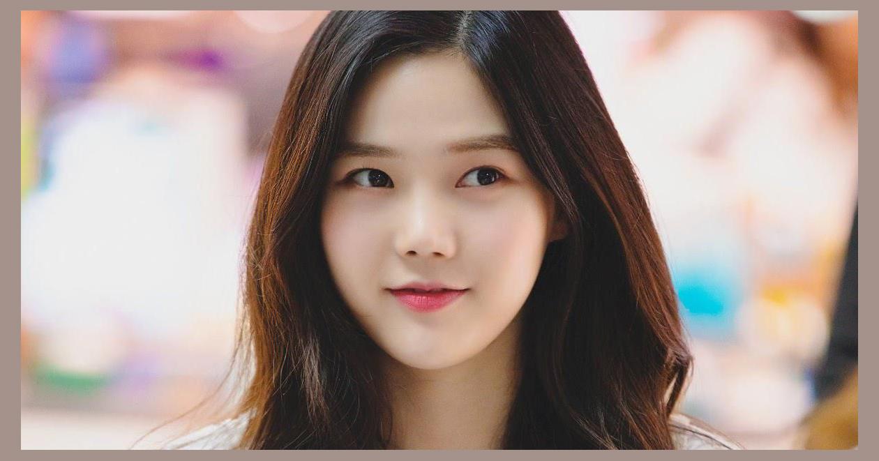 Hyojung (효정)
